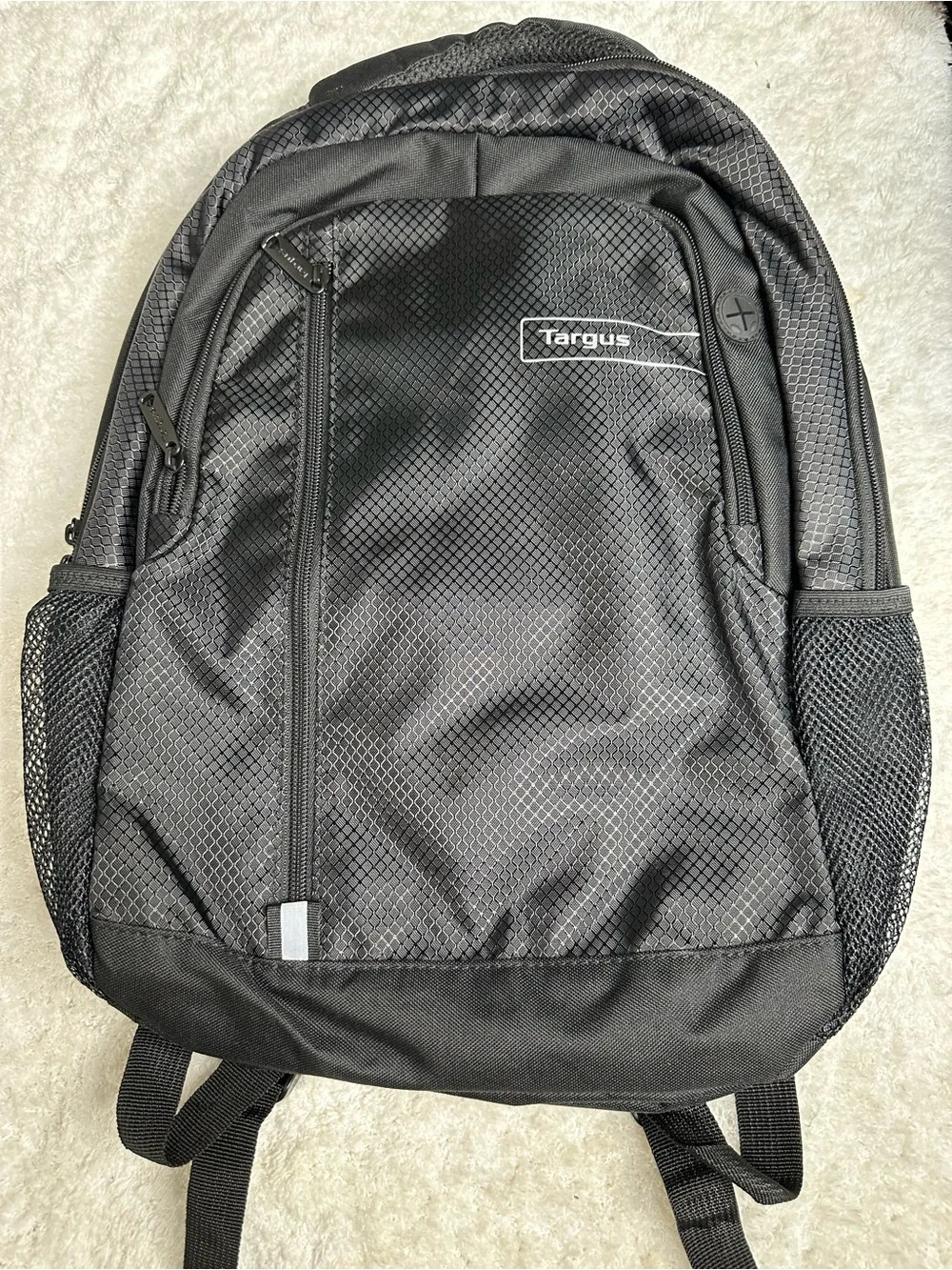 Targus Sport Black Diamond Ripstop Laptop Backpack 20L (Model TSB89104US)